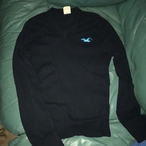 Hollister sweater
